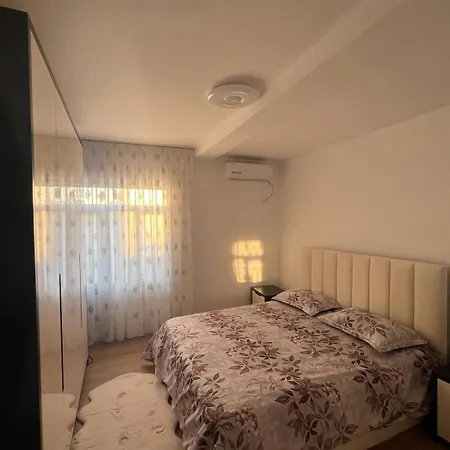 Apartment House